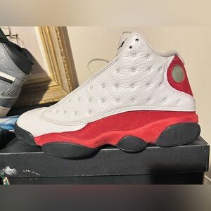 2017 Mens Air Jordan 13 Chicago White Red Black Used Size 9.5 NDS